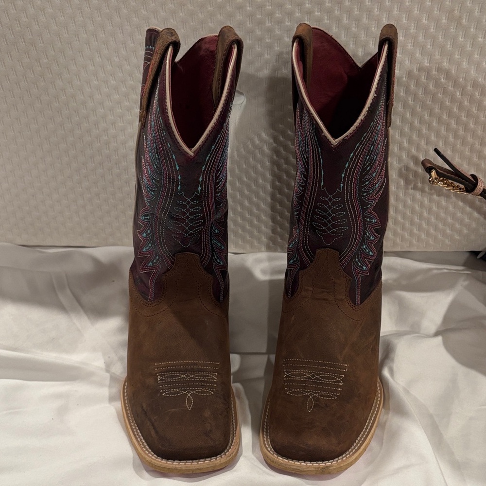Ariat Brown and Red Kids Western Boots - Picture 2 of 10
